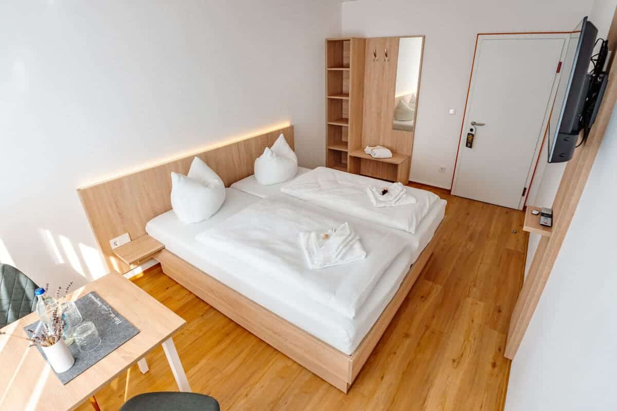 Sonnenschein Apartments Doppelzimmer mit TV